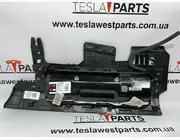 Подушка безпеки ніг водія Tesla Model 3, 1077825-00-D